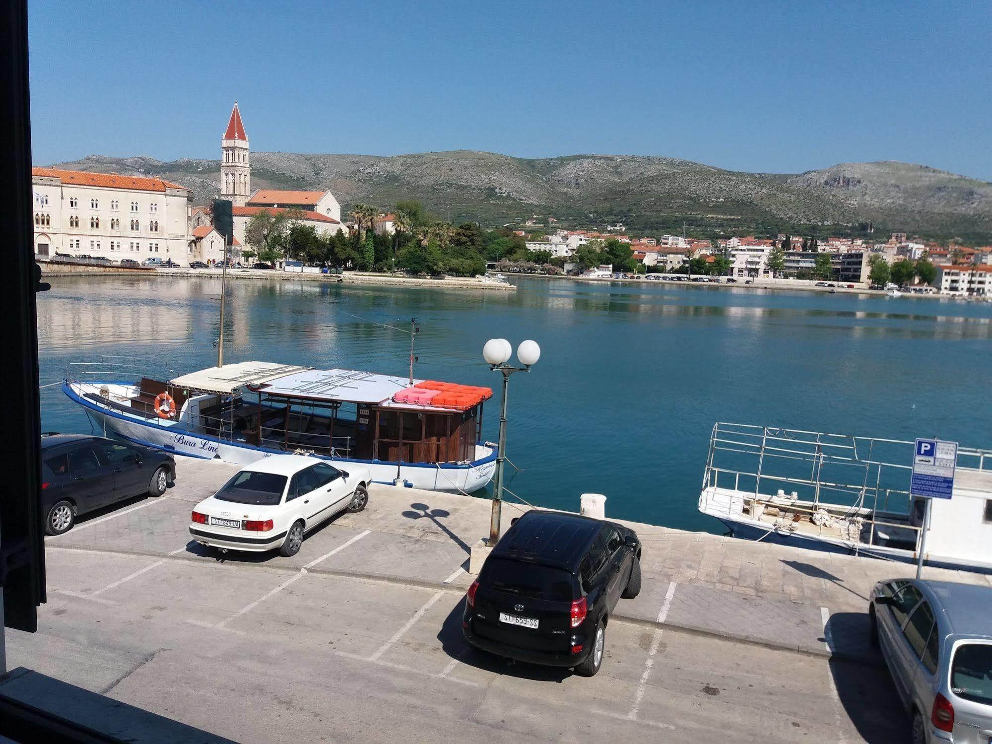 Villa Jidro Trogir Exterior photo